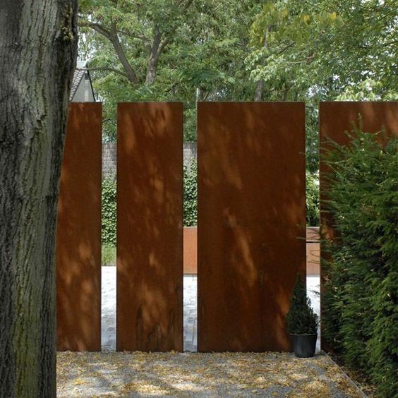 Outdoor Yard Screens